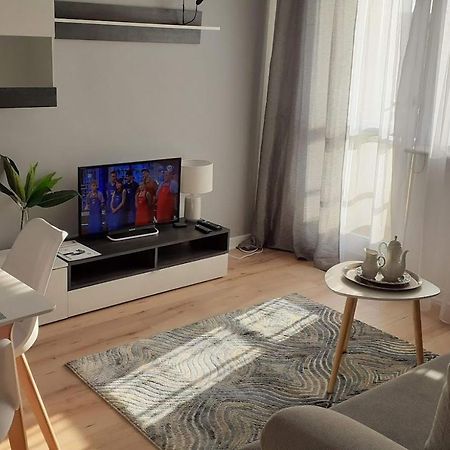 Apartament M-3 Centrum - 38M2 Čenstochová Exteriér fotografie