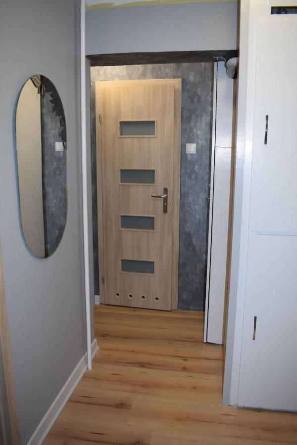 Apartament M-3 Centrum - 38M2 Čenstochová Exteriér fotografie
